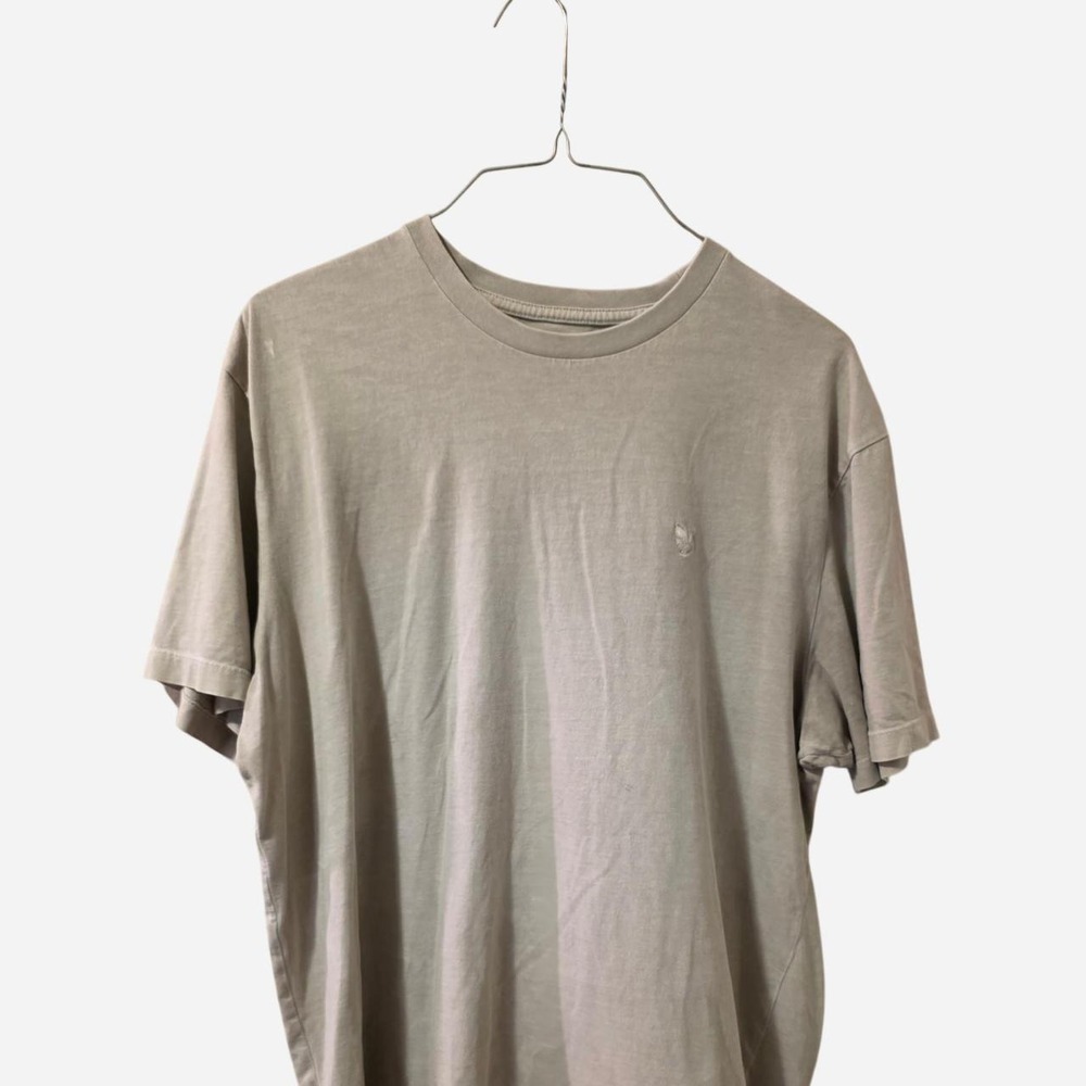 American eagle tshirt